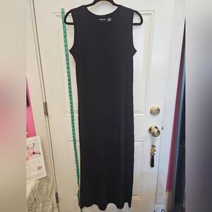 Simple, classic, long, maxi, dress, black, casual, vacation, wedding, travel,